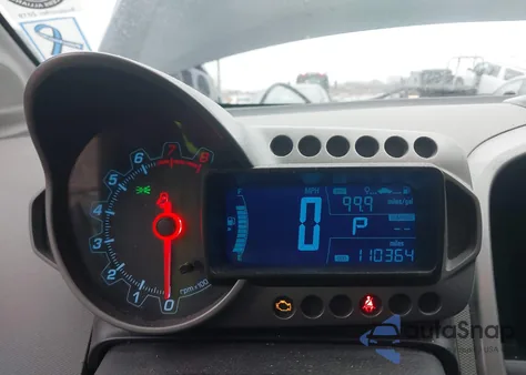 2015 Chevrolet Sonic Lt Auto z USA, uszkodzony, nr VIN 1G1JC5SH9F4114410